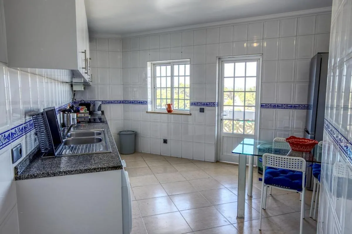 3 Bed Vacation Home In Quarteira Apartment