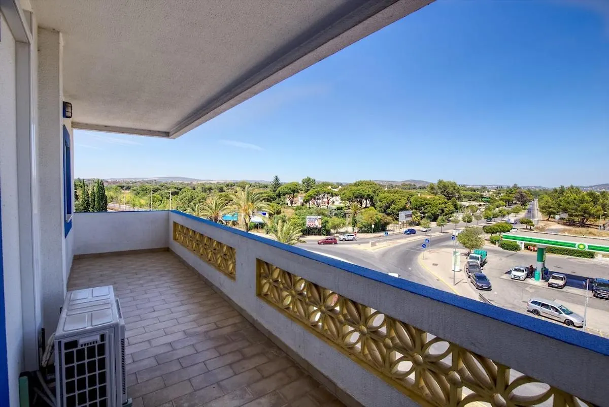 3 Bed Vacation Home In Quarteira